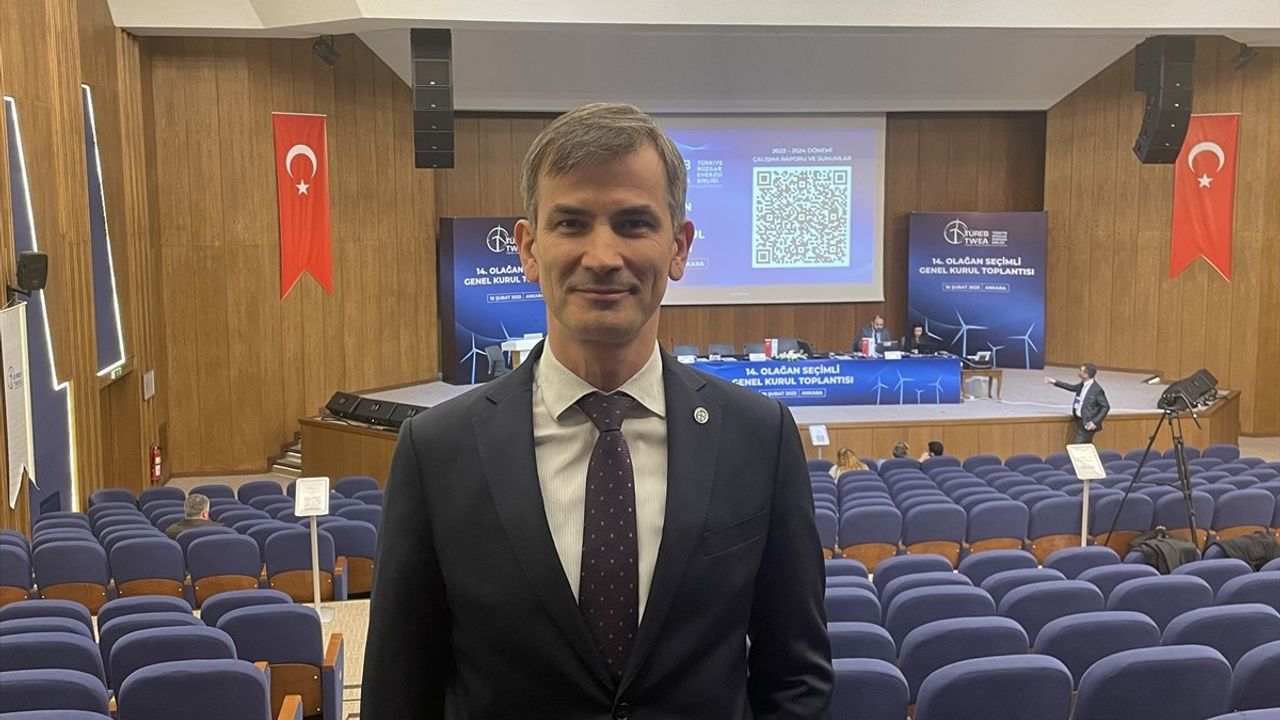 Türkiye Rüzgar Enerjisi Birliği başkanlığına yeniden İbrahim Erden seçildi