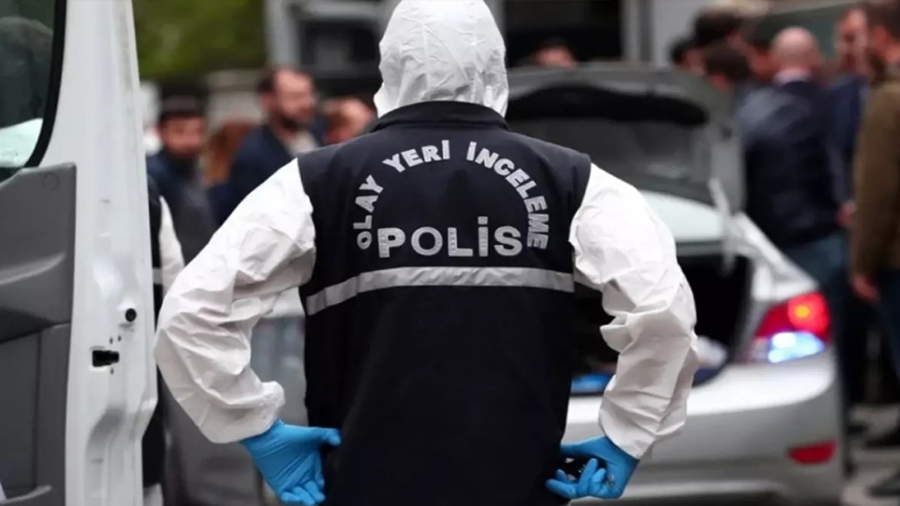 Polis kiraladığı araçta 16 kilo uyuşturucuyla yakalandı